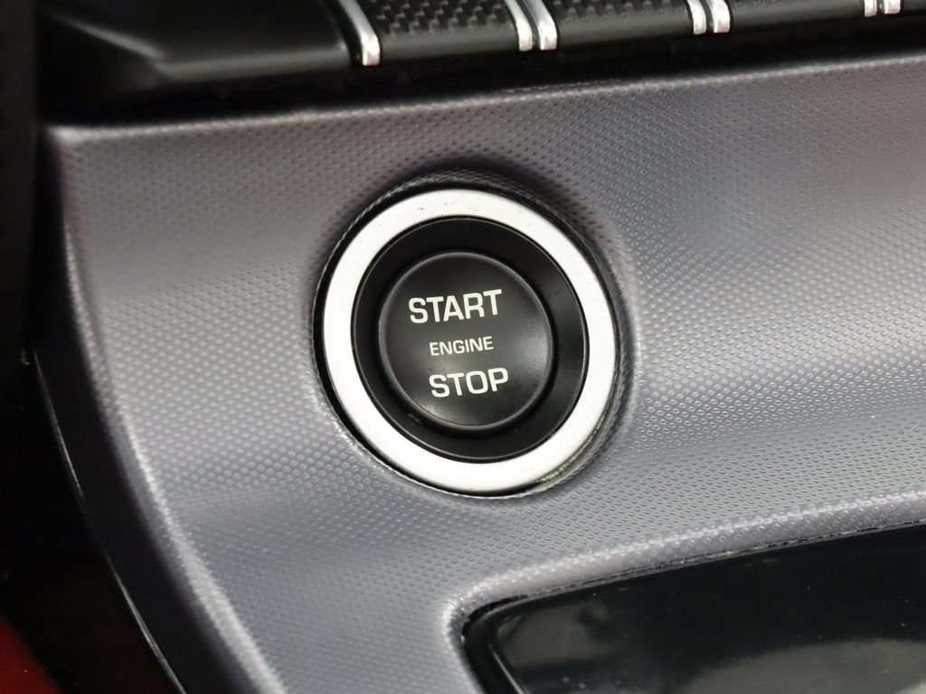 Used 2020 Jaguar F-TYPE Convertible RWD image 20