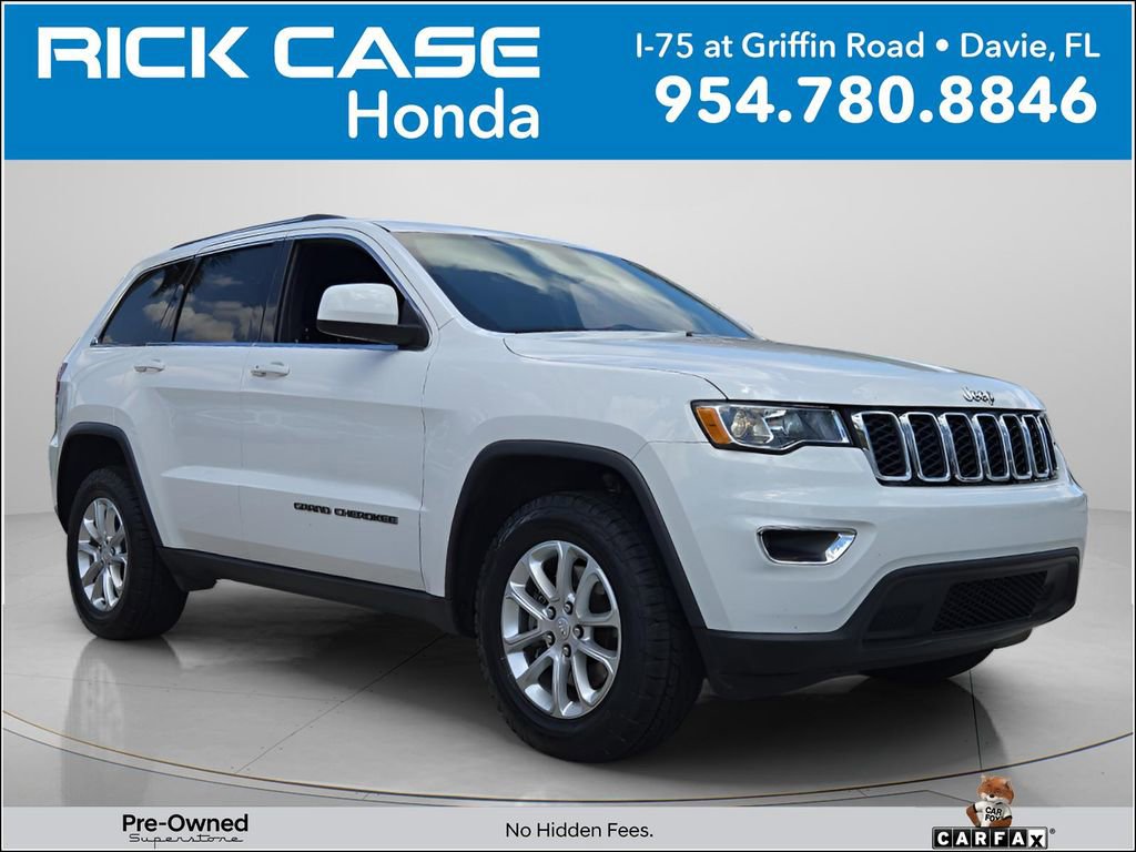 Used 2021 Jeep Grand Cherokee Laredo image 1