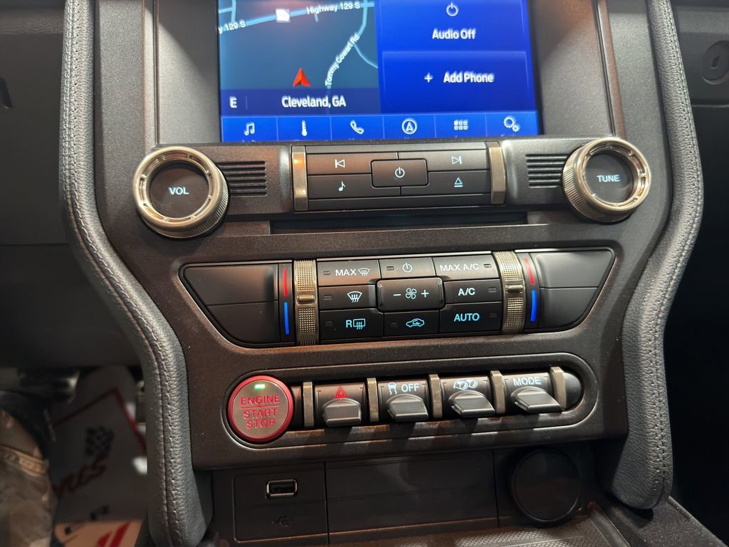 Used 2021 Ford Mustang Shelby GT500 w/ Technology Package RWD image 32