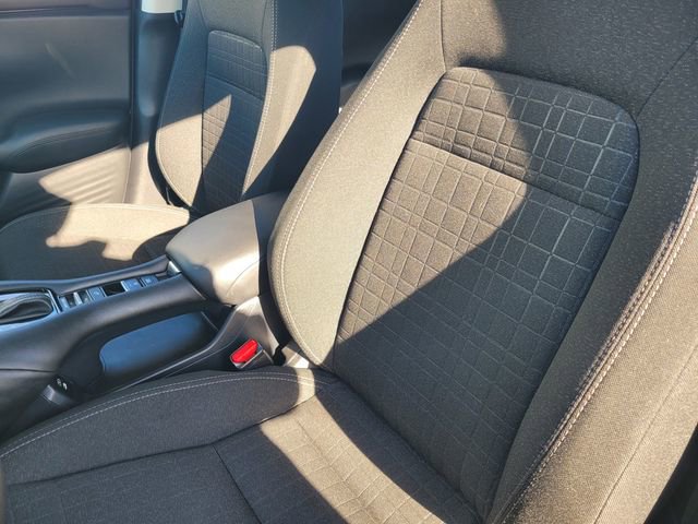 Certified 2025 Honda HR-V LX image 13