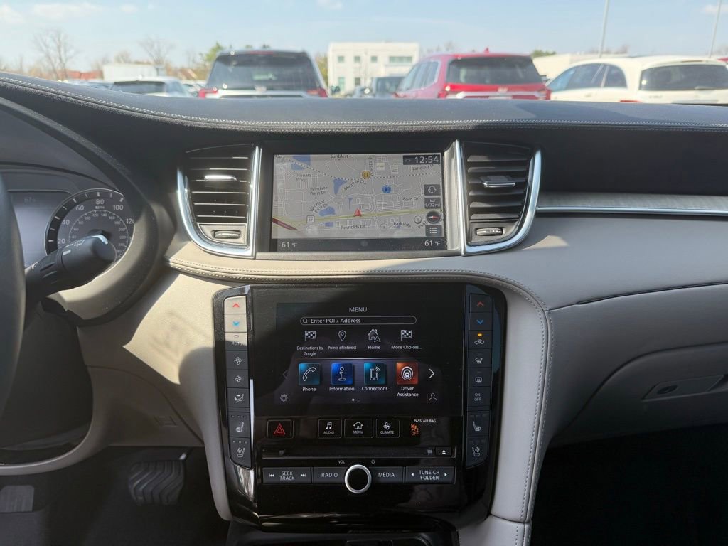 Used 2024 INFINITI QX50 Sensory image 23