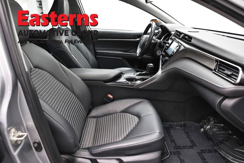 Used 2019 Toyota Camry SE FWD image 24