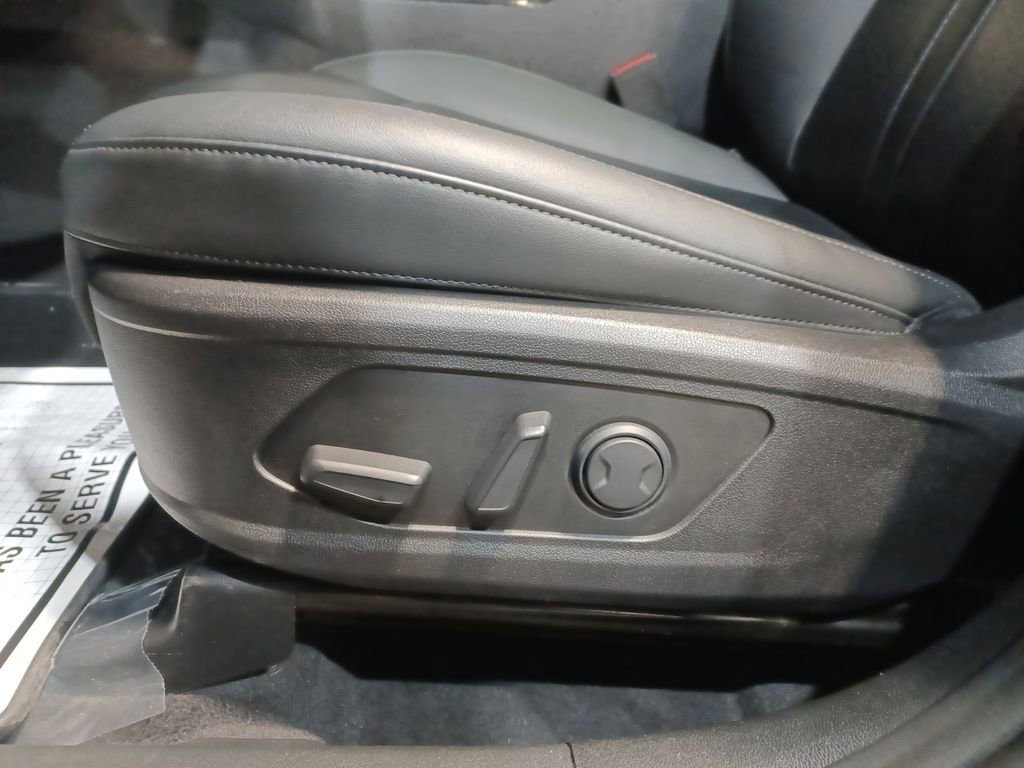 Used 2023 Kia Sorento SX image 14
