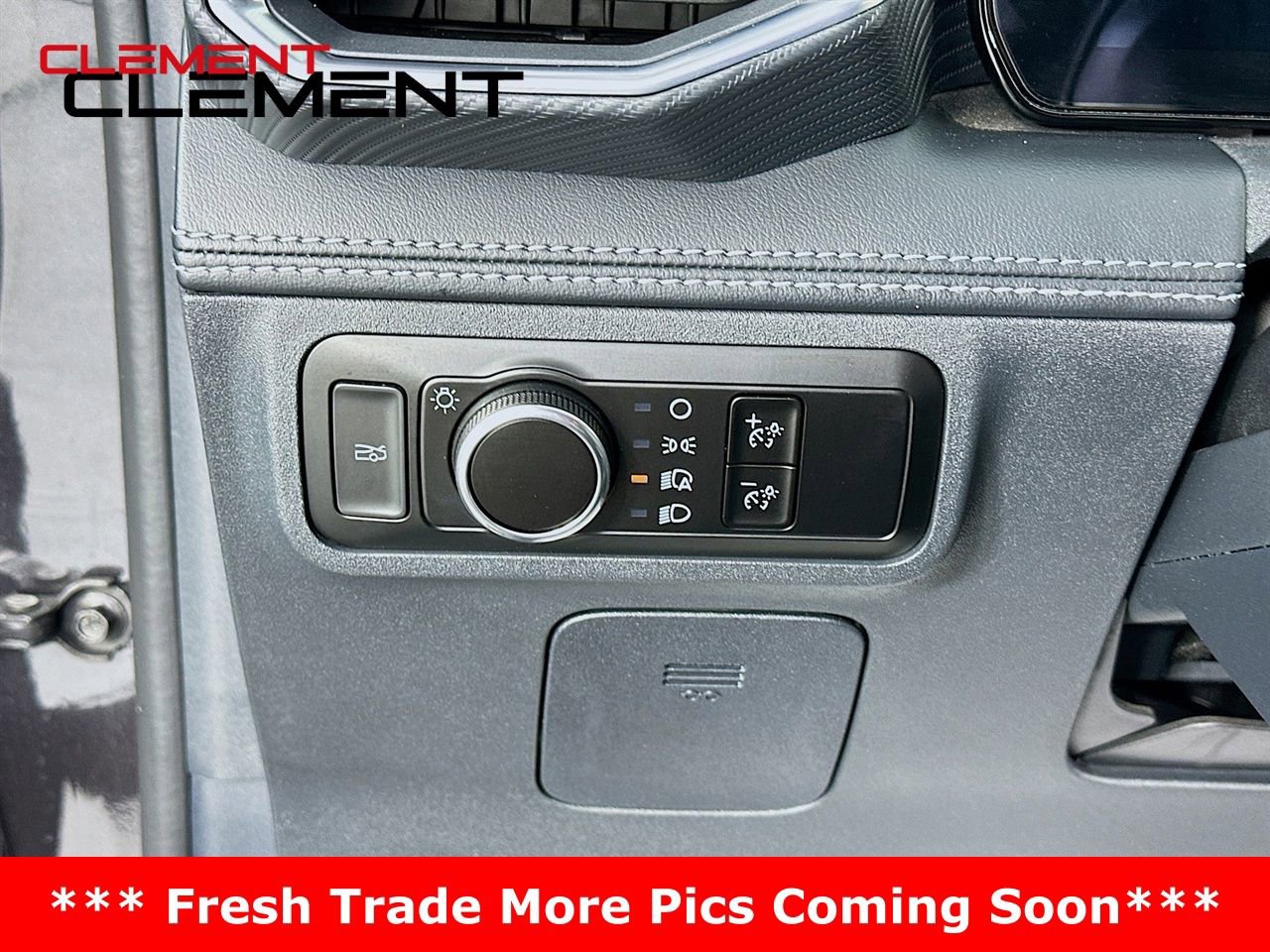 Used 2024 Ford Mustang GT Premium RWD image 14