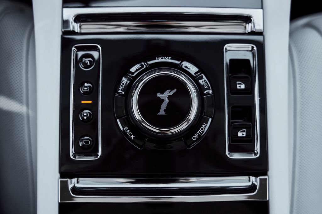 Used 2026 Rolls-Royce Ghost RWD image 67