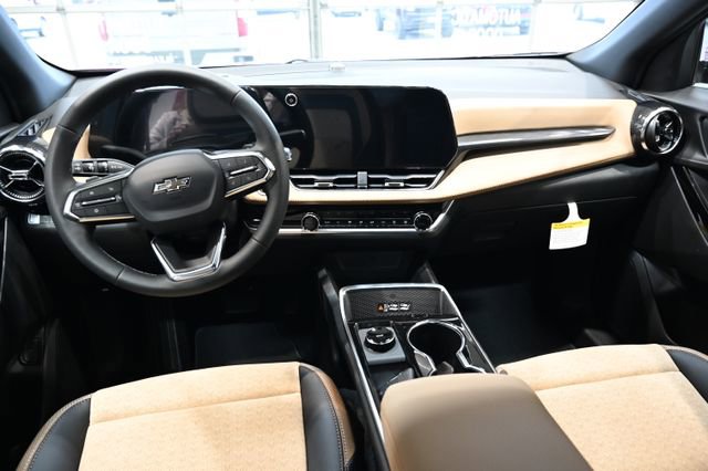 New 2026 Chevrolet Equinox ACTIV w/ Convenience Package III FWD image 20