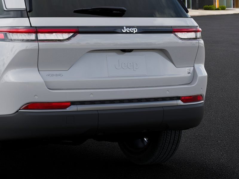 New 2026 Jeep Grand Cherokee Limited AWD/4WD image 13