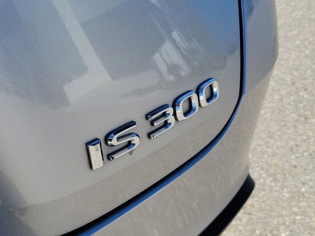 Used 2021 Lexus IS 300 w/ Accessory Package RWD image 14