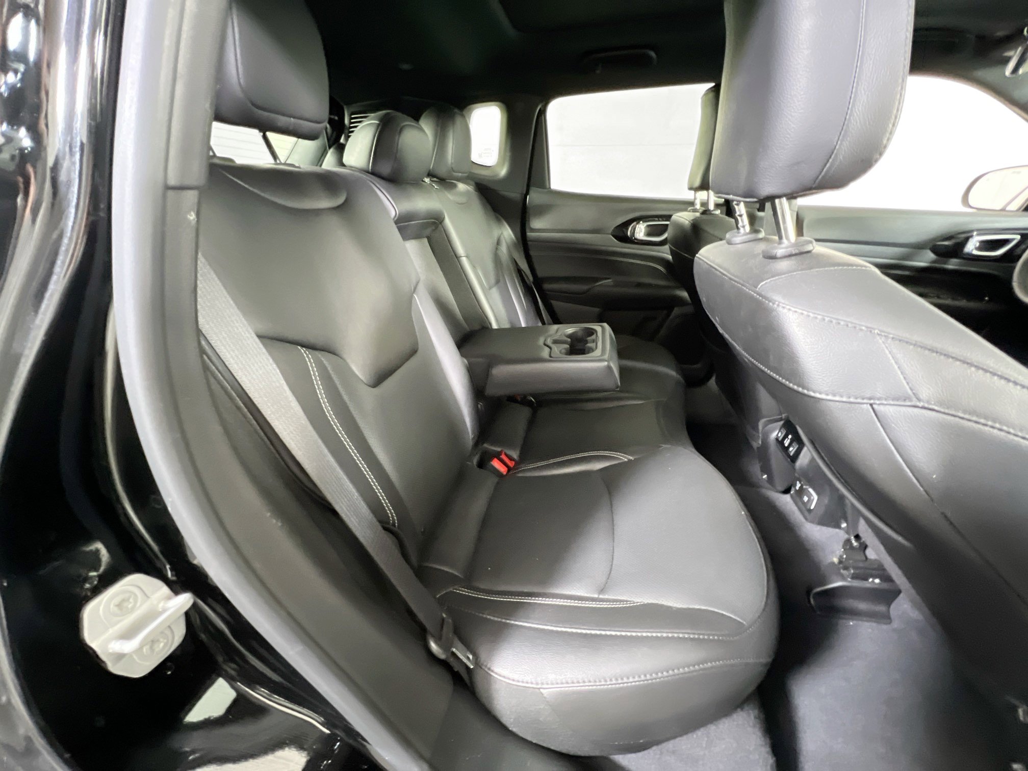 Used 2022 Jeep Compass High Altitude image 28