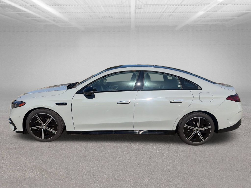 New 2027 Mercedes-Benz CLA 220 image 2