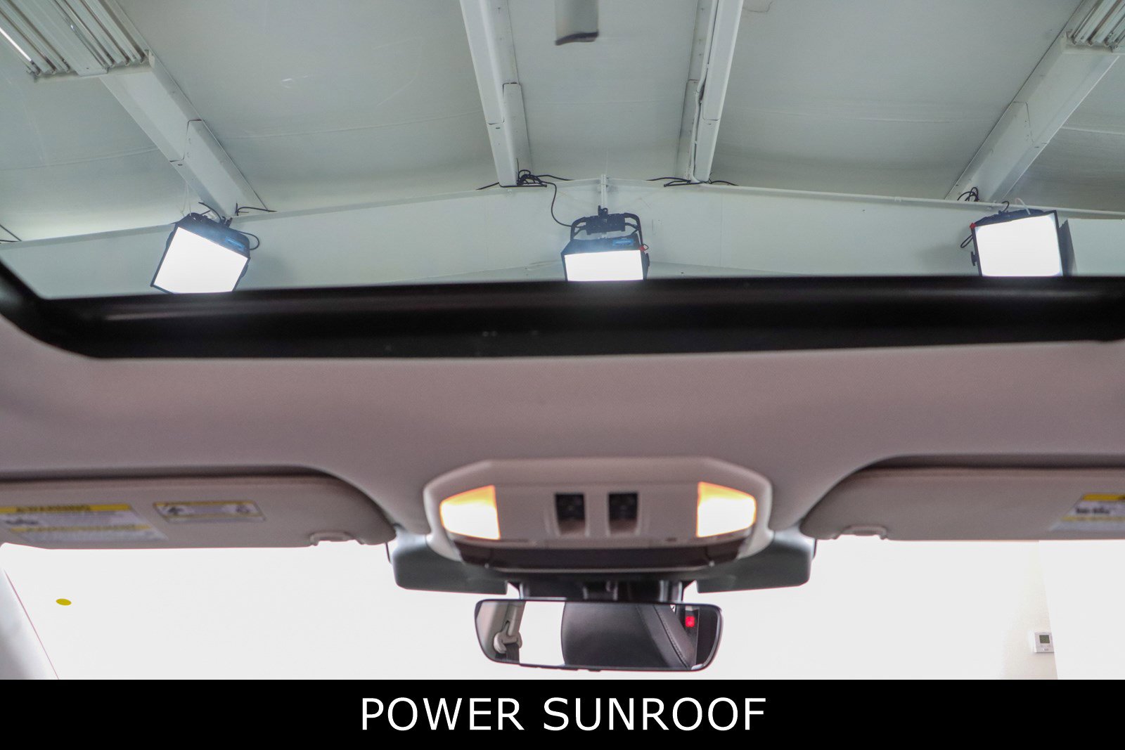 Used 2023 Subaru Ascent Limited w/ Technology Package image 21