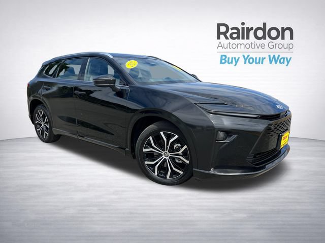 Used 2025 Toyota Crown Signia