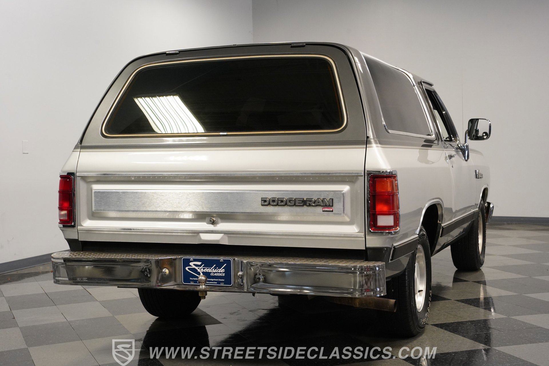 Used 1990 Dodge Ramcharger 2WD image 11