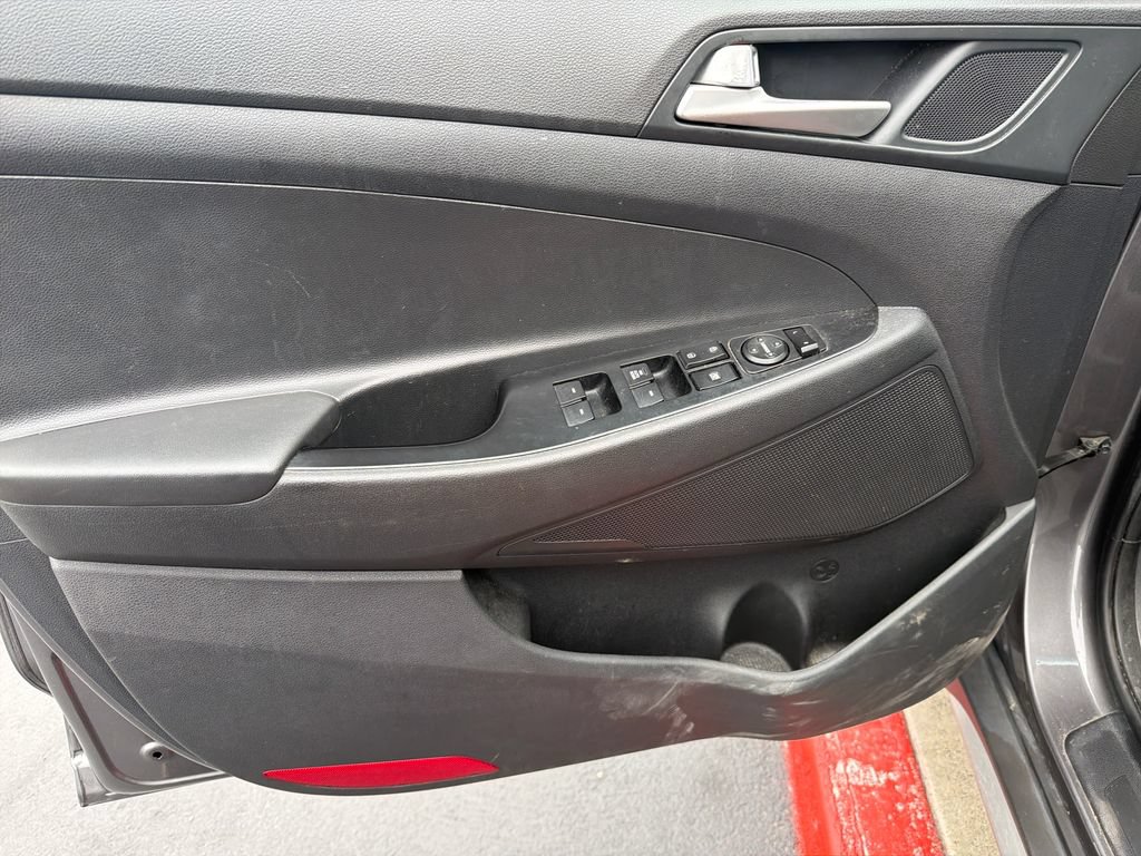 Used 2020 Hyundai Tucson SE FWD image 10