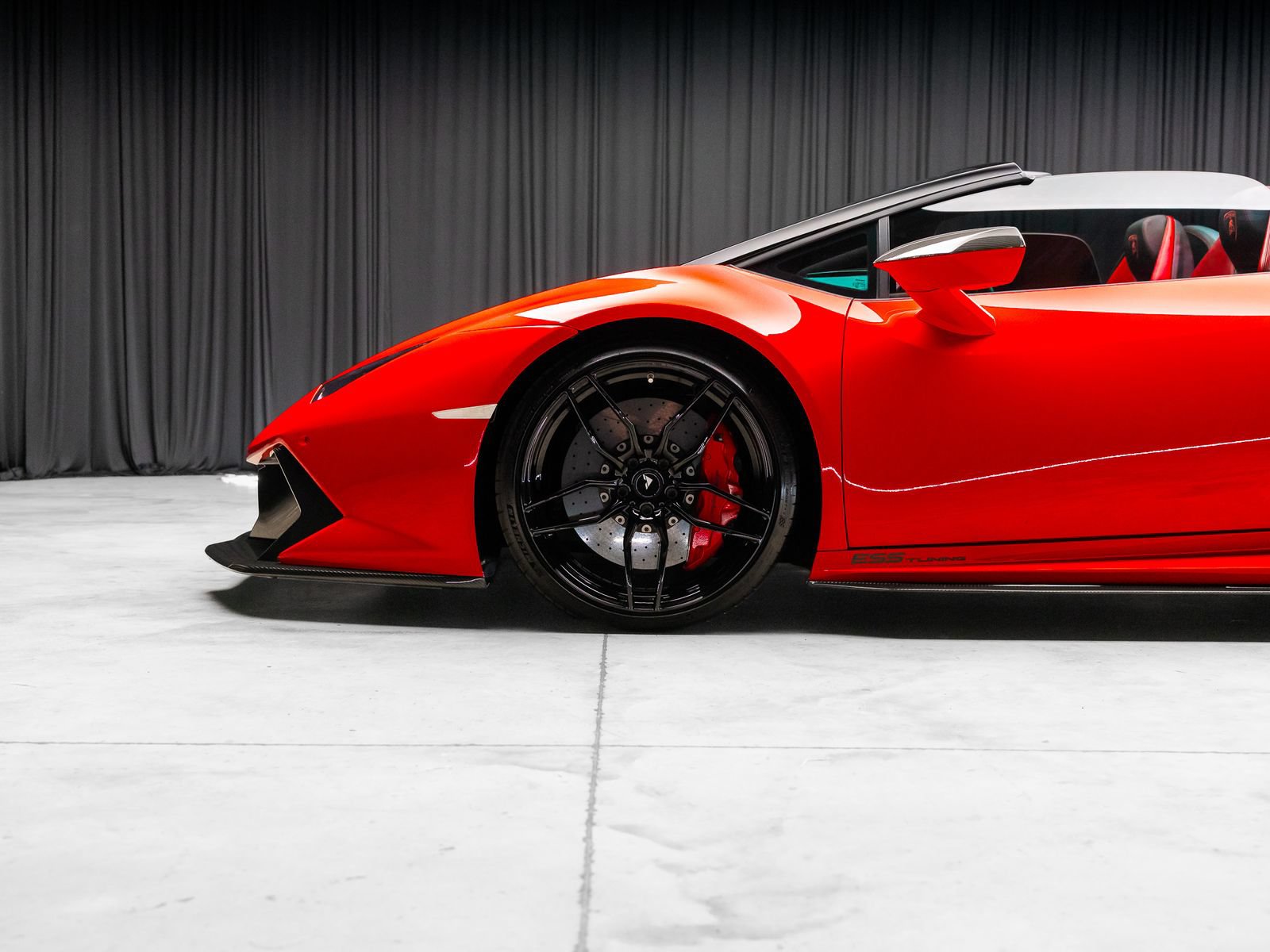Used 2017 Lamborghini Huracan LP 610-4 AWD/4WD image 27