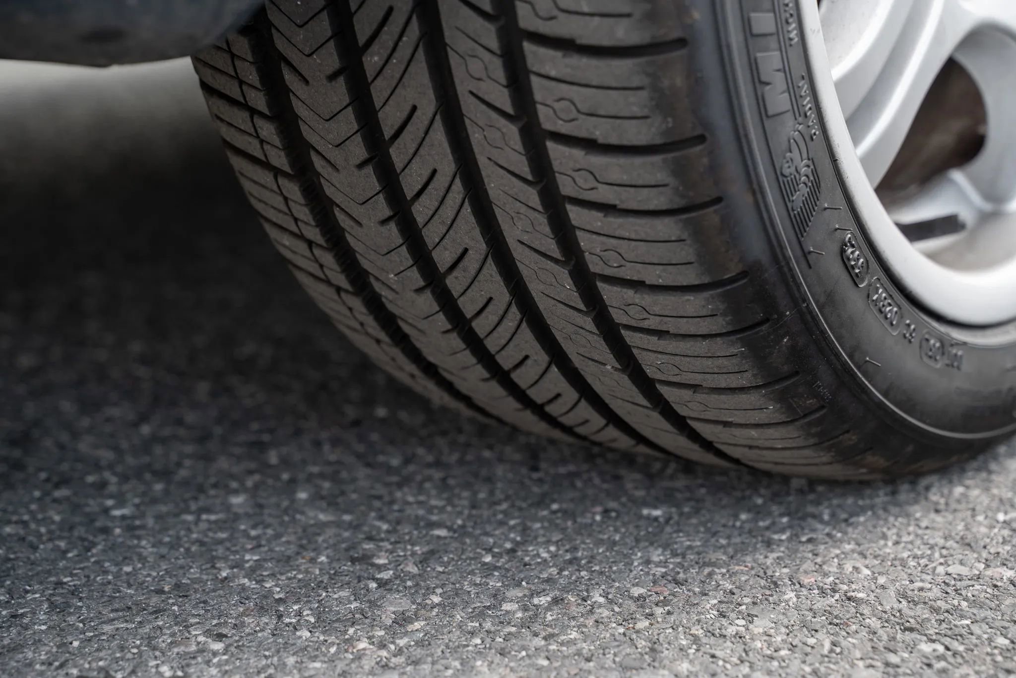 Used 2005 BMW 330Ci Convertible RWD image 26