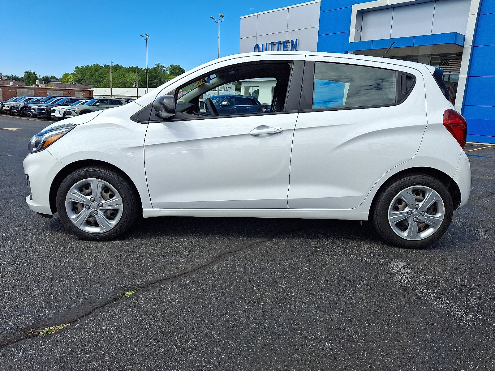 Used 2021 Chevrolet Spark LS FWD video 2
