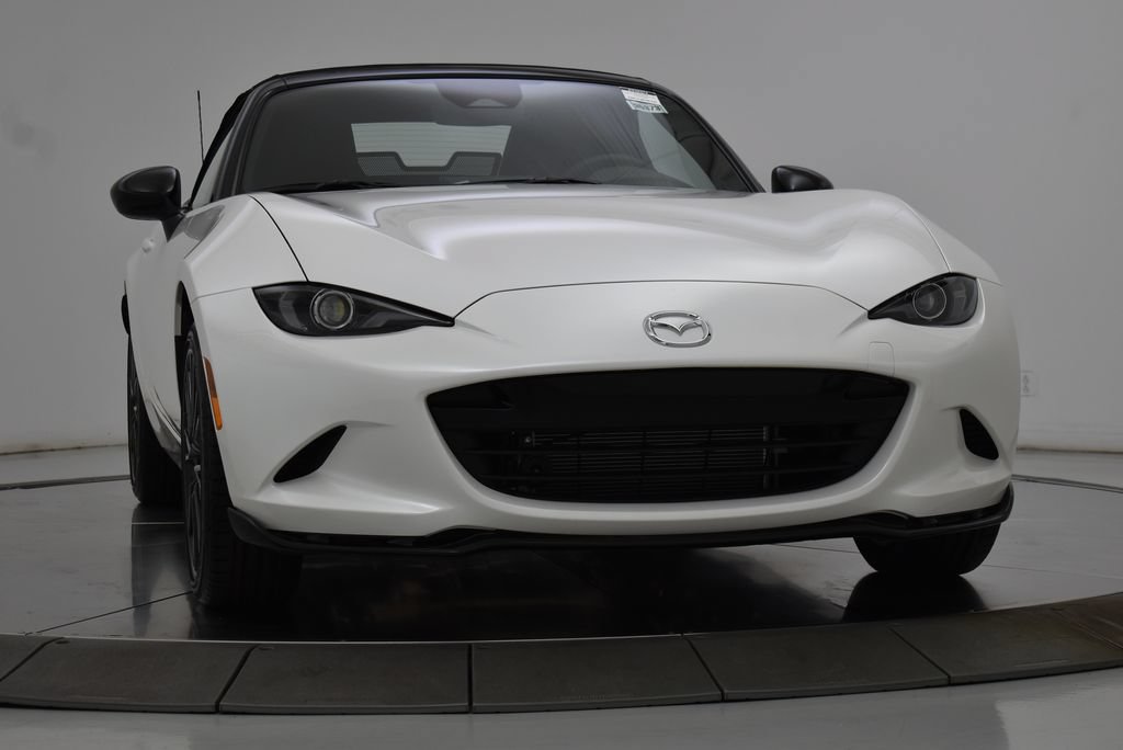 New 2026 MAZDA MX-5 Miata Club RWD image 12