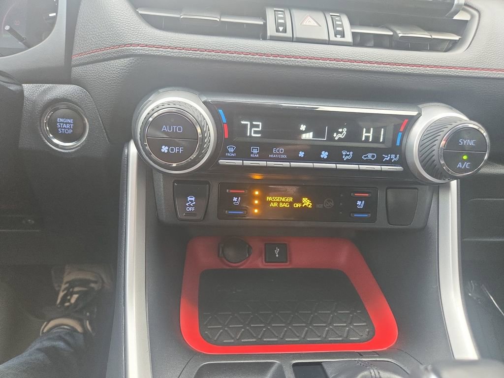 Used 2020 Toyota RAV4 TRD Off-Road image 23