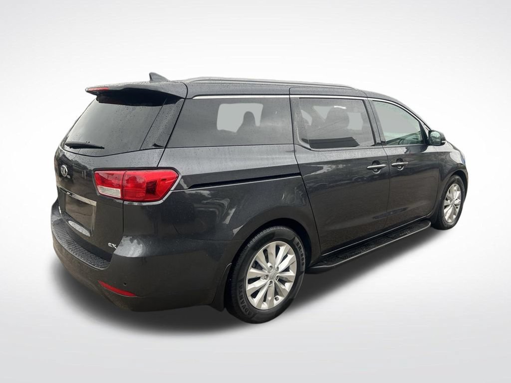 Used 2017 Kia Sedona EX FWD image 43