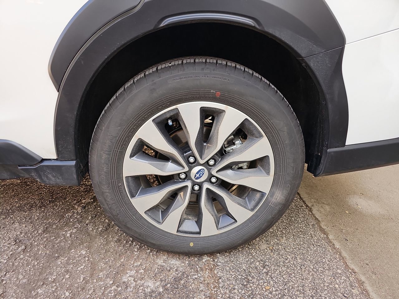 Certified 2025 Subaru Outback Limited image 41