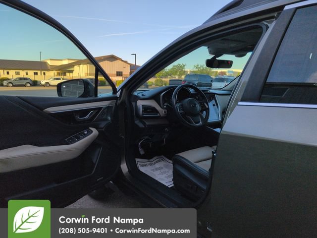 Used 2022 Subaru Outback Limited XT w/ Popular Package #2 AWD/4WD image 9