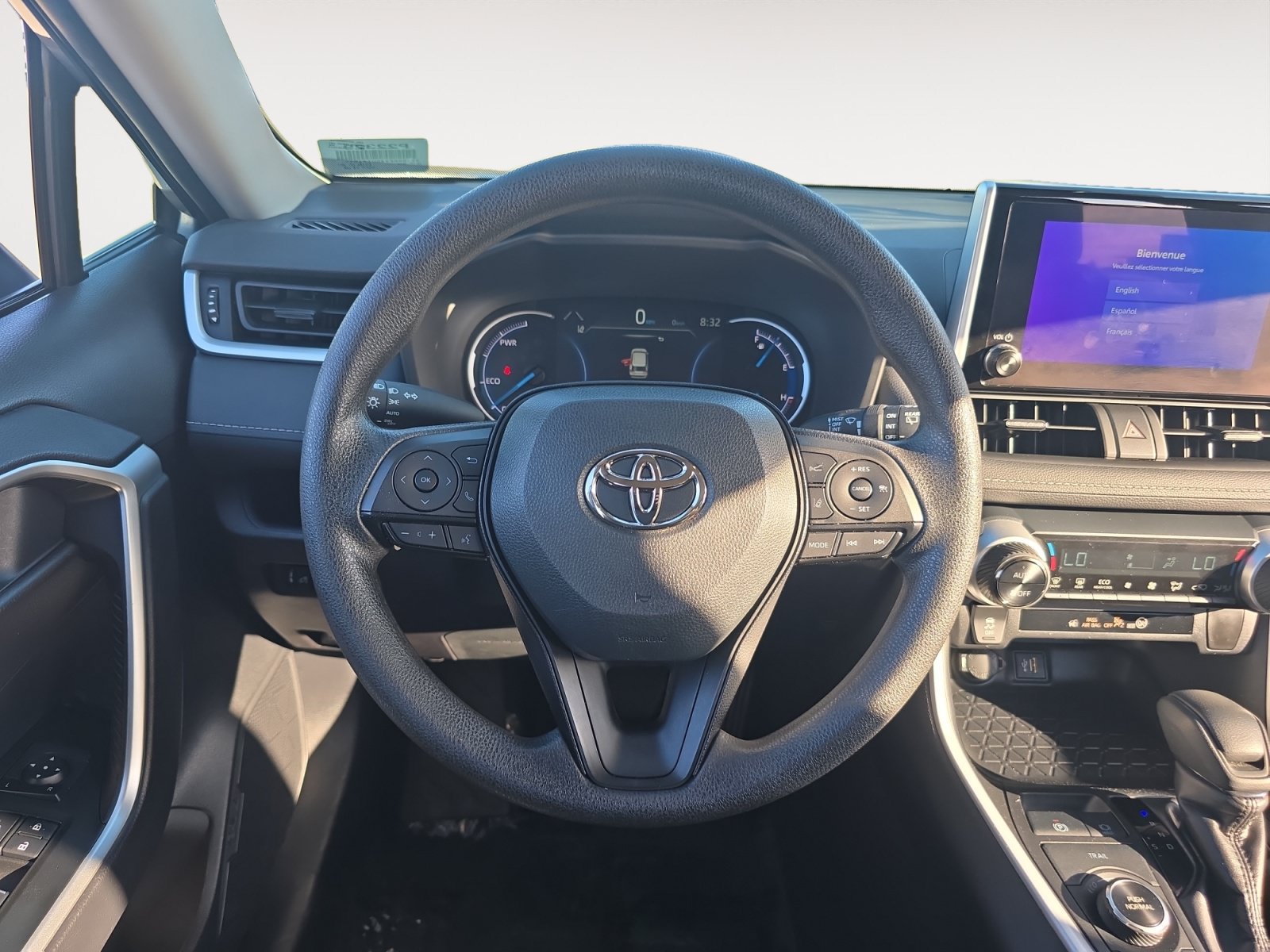 Certified 2025 Toyota RAV4 XLE AWD/4WD image 12