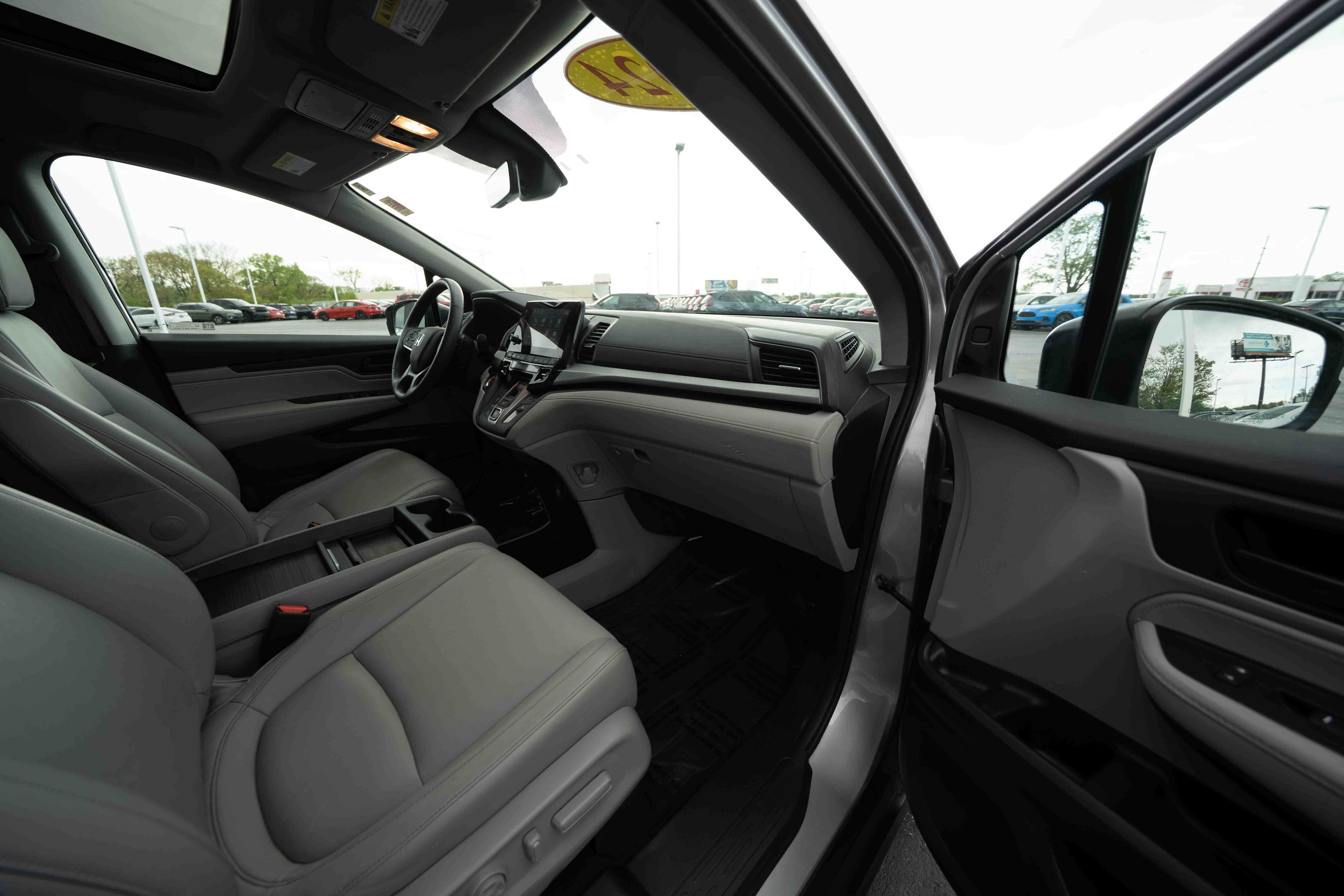 Used 2024 Honda Odyssey EX-L image 26