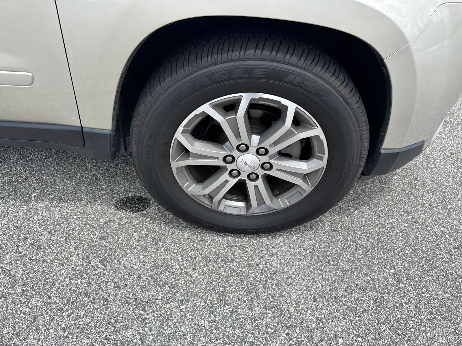 Used 2016 GMC Acadia SLT w/ Open Road Package FWD image 12