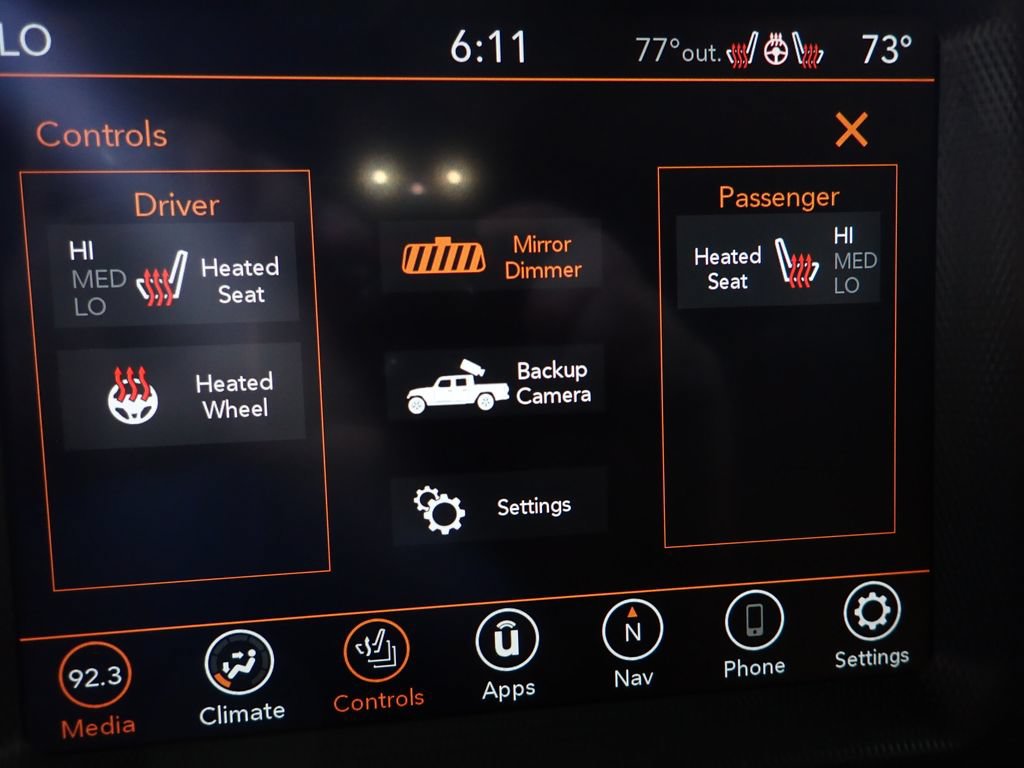 Used 2020 Jeep Gladiator Rubicon AWD/4WD image 3