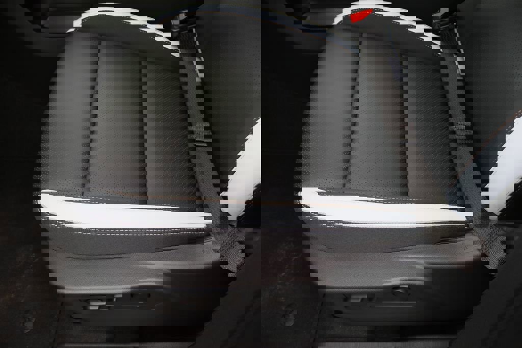 New 2026 Buick Envision Sport Touring image 13