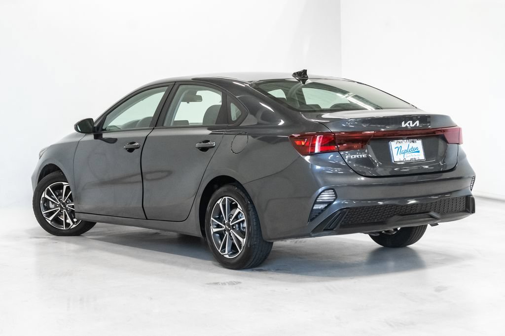 Used 2024 Kia Forte LXS FWD image 27