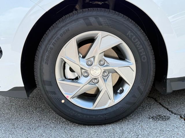 New 2025 Hyundai Sonata SE FWD image 30