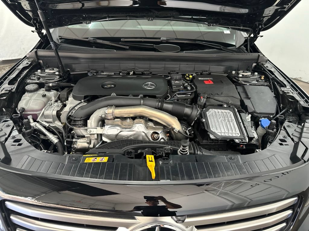 New 2026 Mercedes-Benz GLB 250 4MATIC image 12