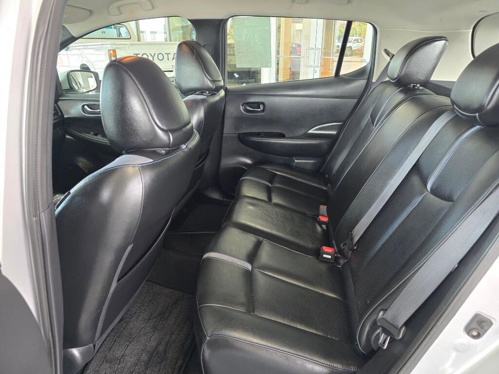 Used 2018 Nissan Leaf SL w/ SL Technology Package image 37