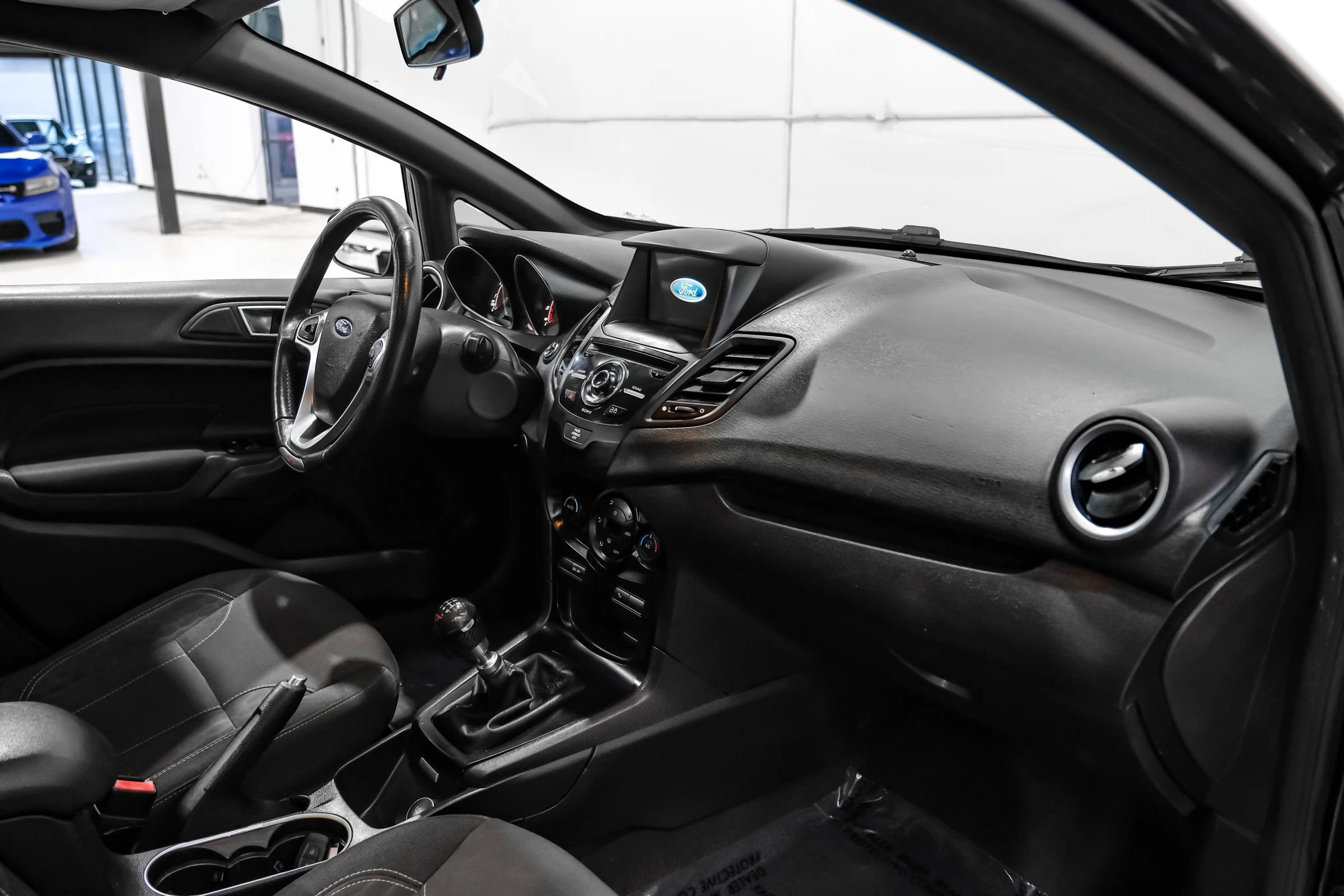 Used 2017 Ford Fiesta ST FWD image 13