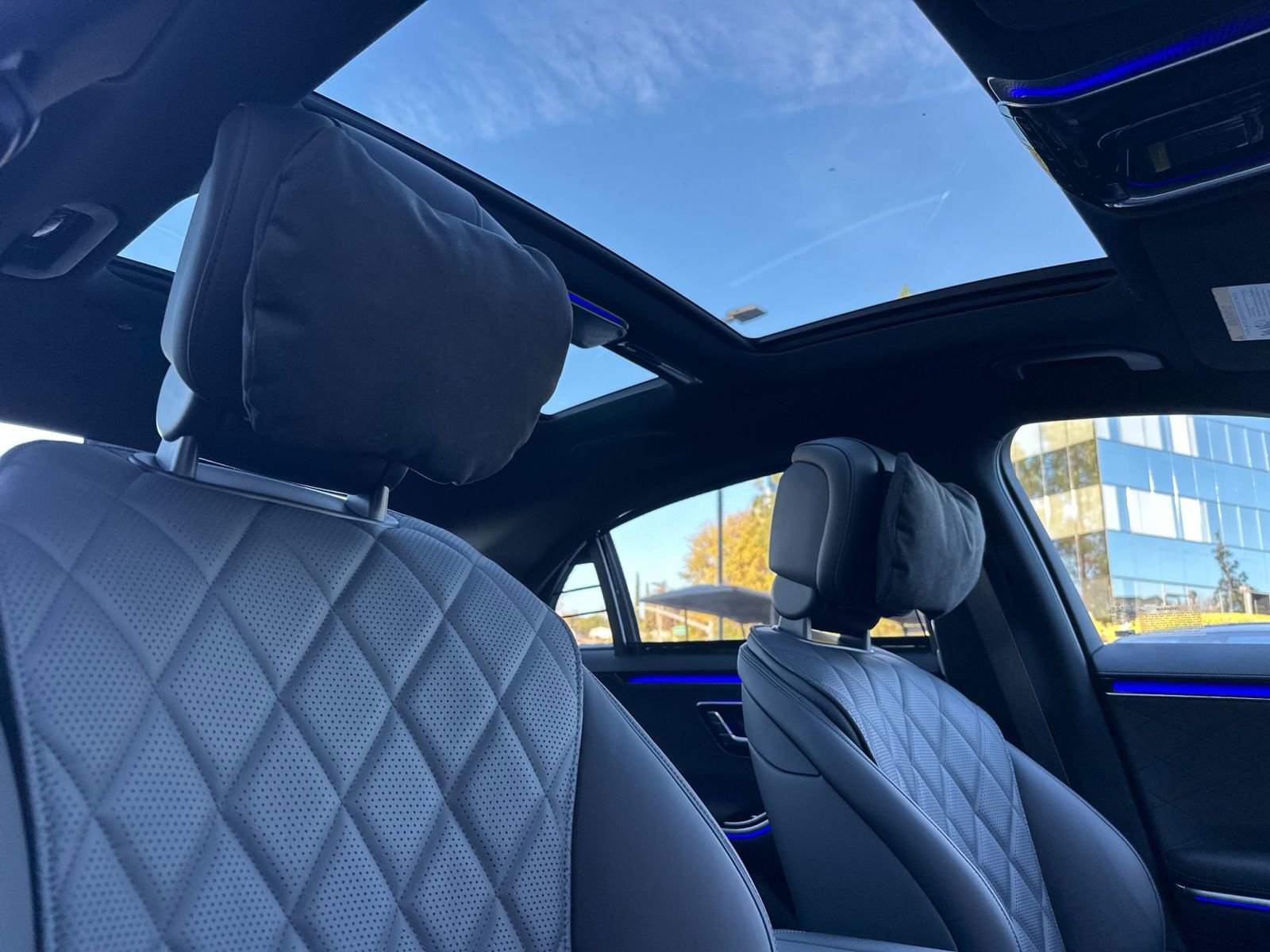 New 2026 Mercedes-Benz S 580 4MATIC Sedan image 17