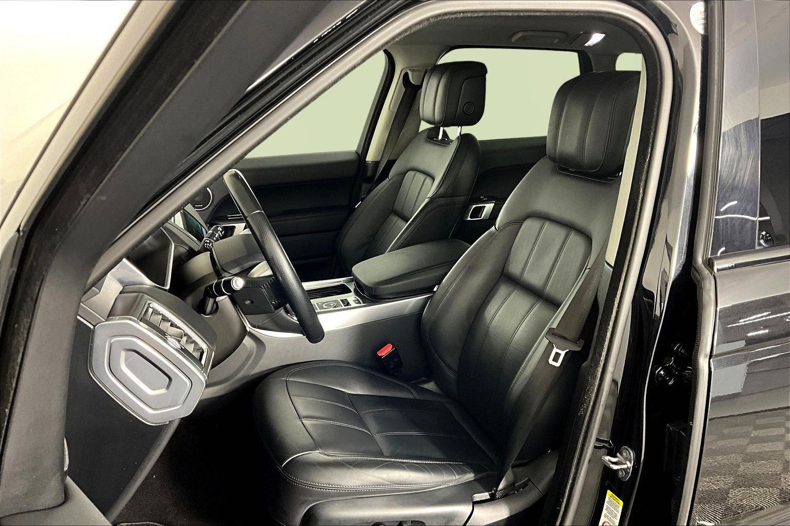 Used 2021 Land Rover Range Rover Sport SE image 22