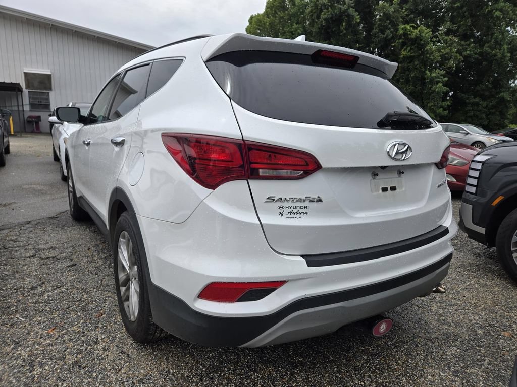 Used 2018 Hyundai Santa Fe Sport 2.0T w/ Cargo Package FWD image 3
