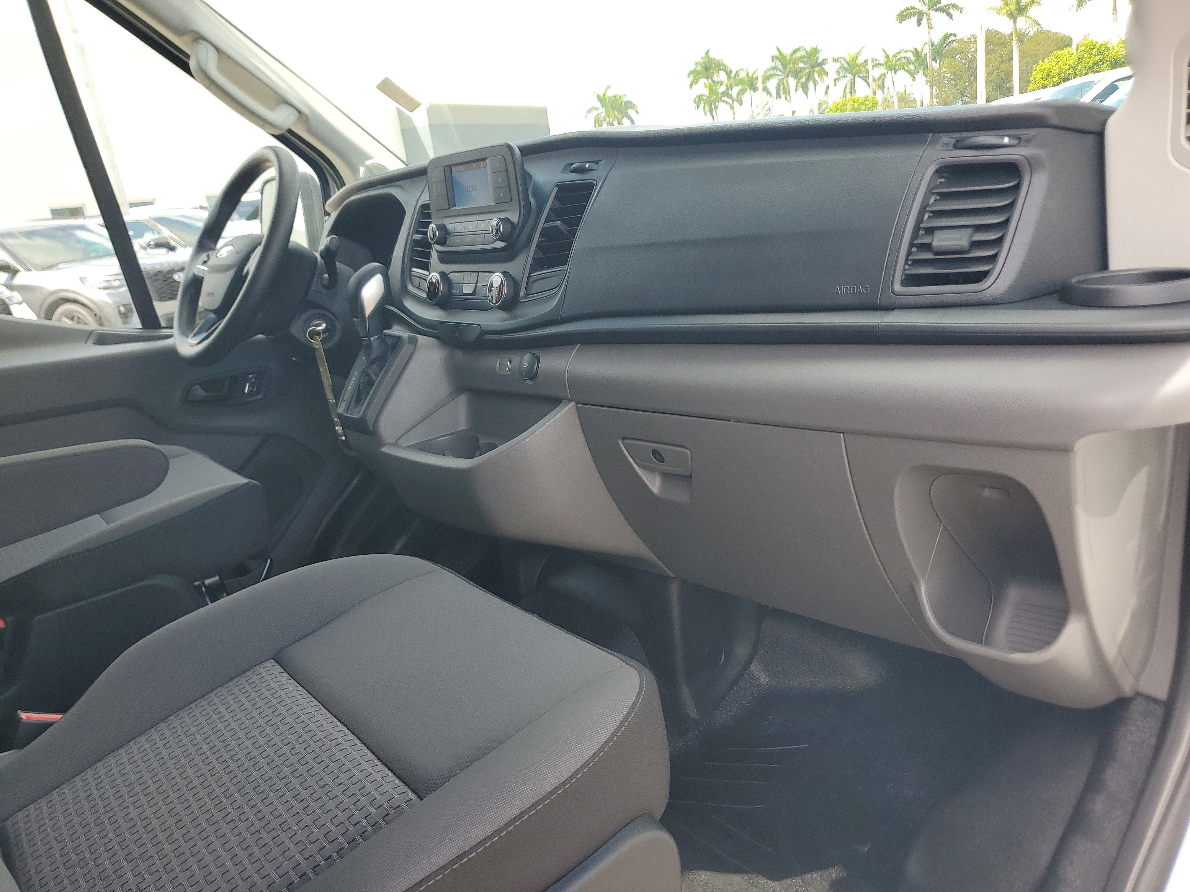 Used 2025 Ford Transit 350 XL image 17