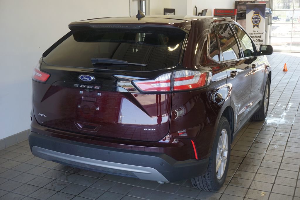 Used 2024 Ford Edge SEL w/ Convenience Package AWD/4WD image 13