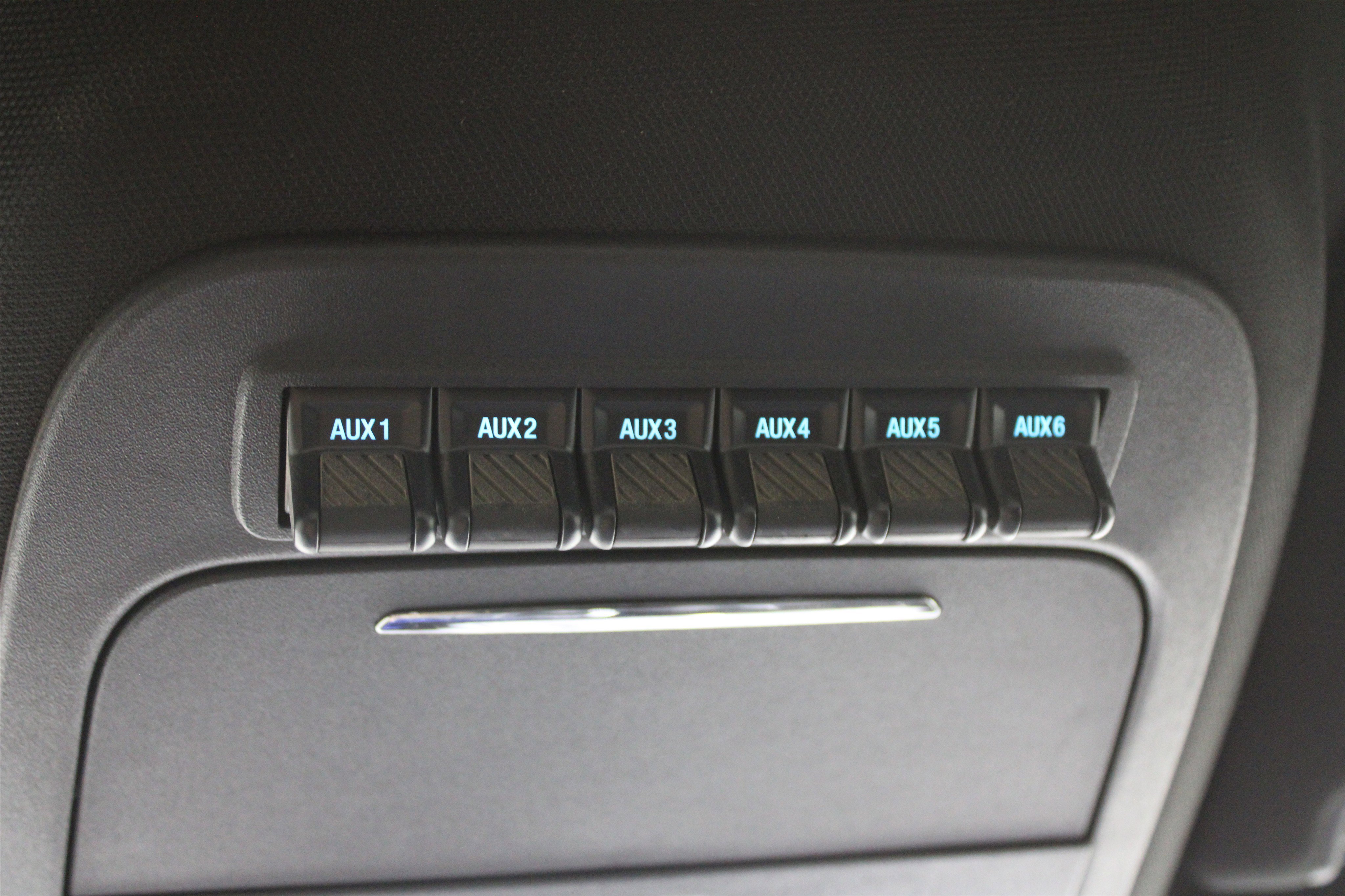 Used 2025 Ford F150 Raptor image 18