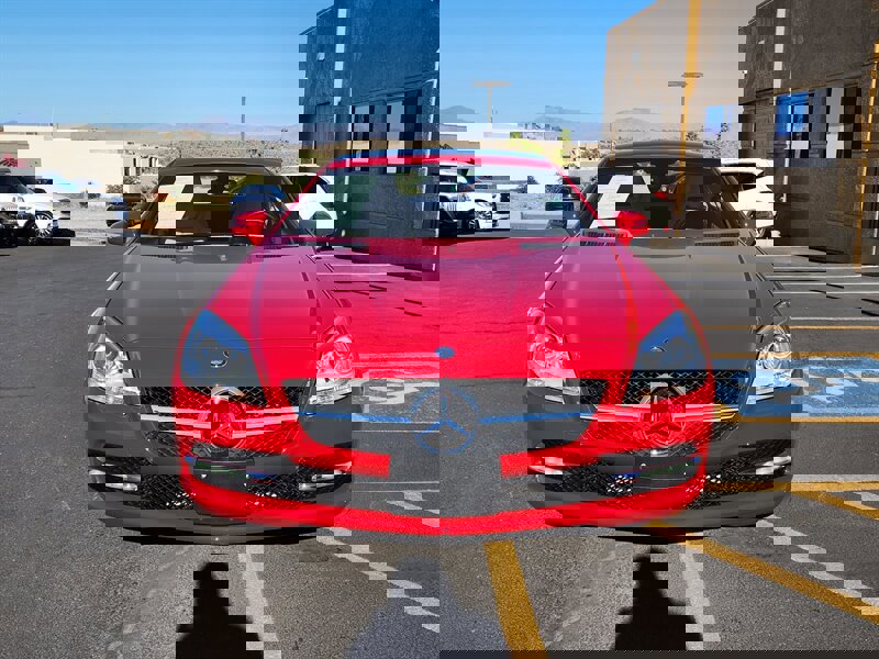 Used 2015 Mercedes-Benz SLK 250 w/ Premium Package image 9