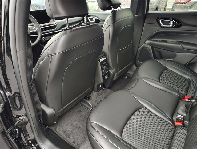 New 2026 Jeep Compass Latitude image 3