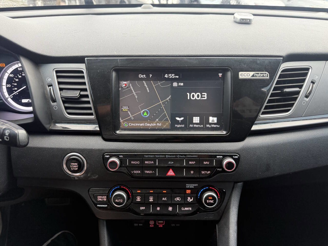 Used 2019 Kia Niro S Touring image 23