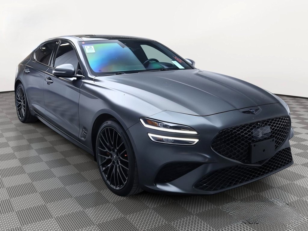 Used 2022 Genesis G70 3.3T Launch Edition image 7