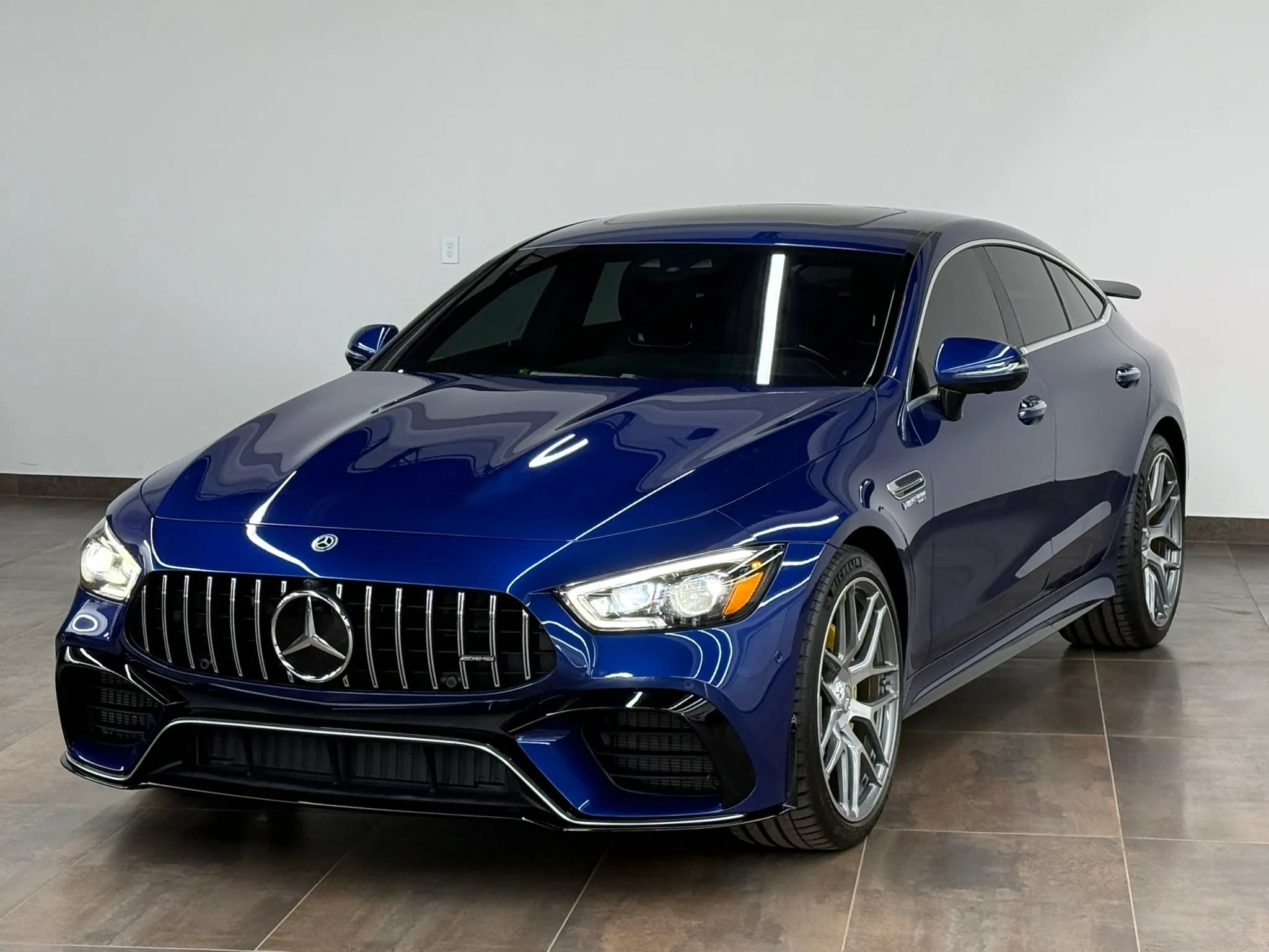 Used 2019 Mercedes-Benz AMG GT 63 S image 2