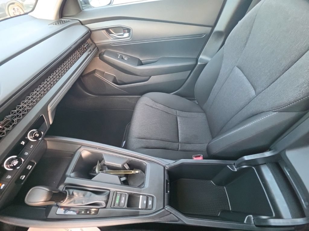 Used 2025 Honda Accord LX image 22