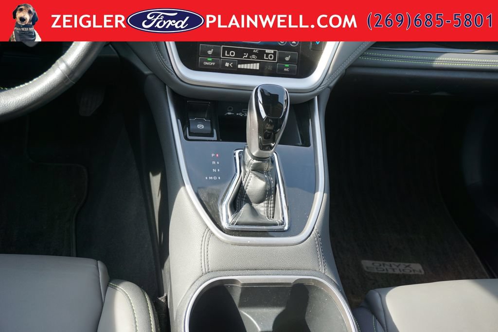 Used 2025 Subaru Outback Onyx Edition AWD/4WD image 18