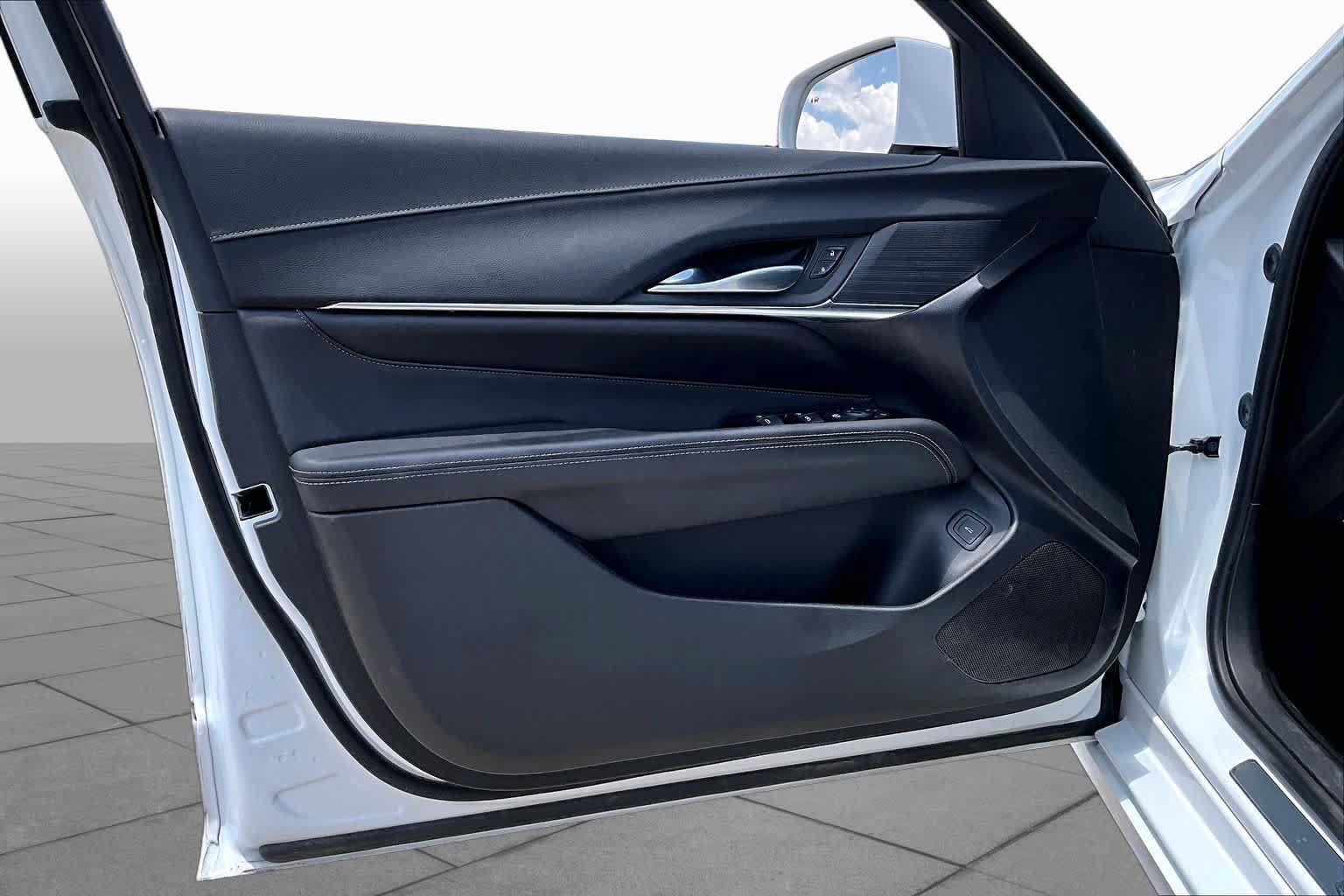 Used 2024 Cadillac CT4 Luxury RWD image 21